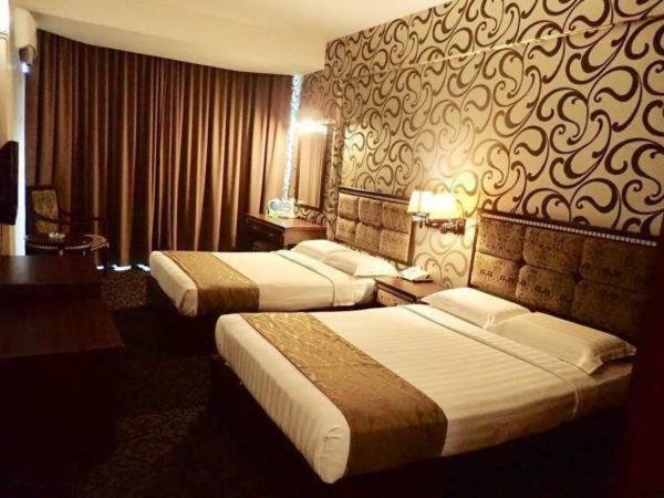 Greenleaf Hotel Kuantan Bagian luar foto